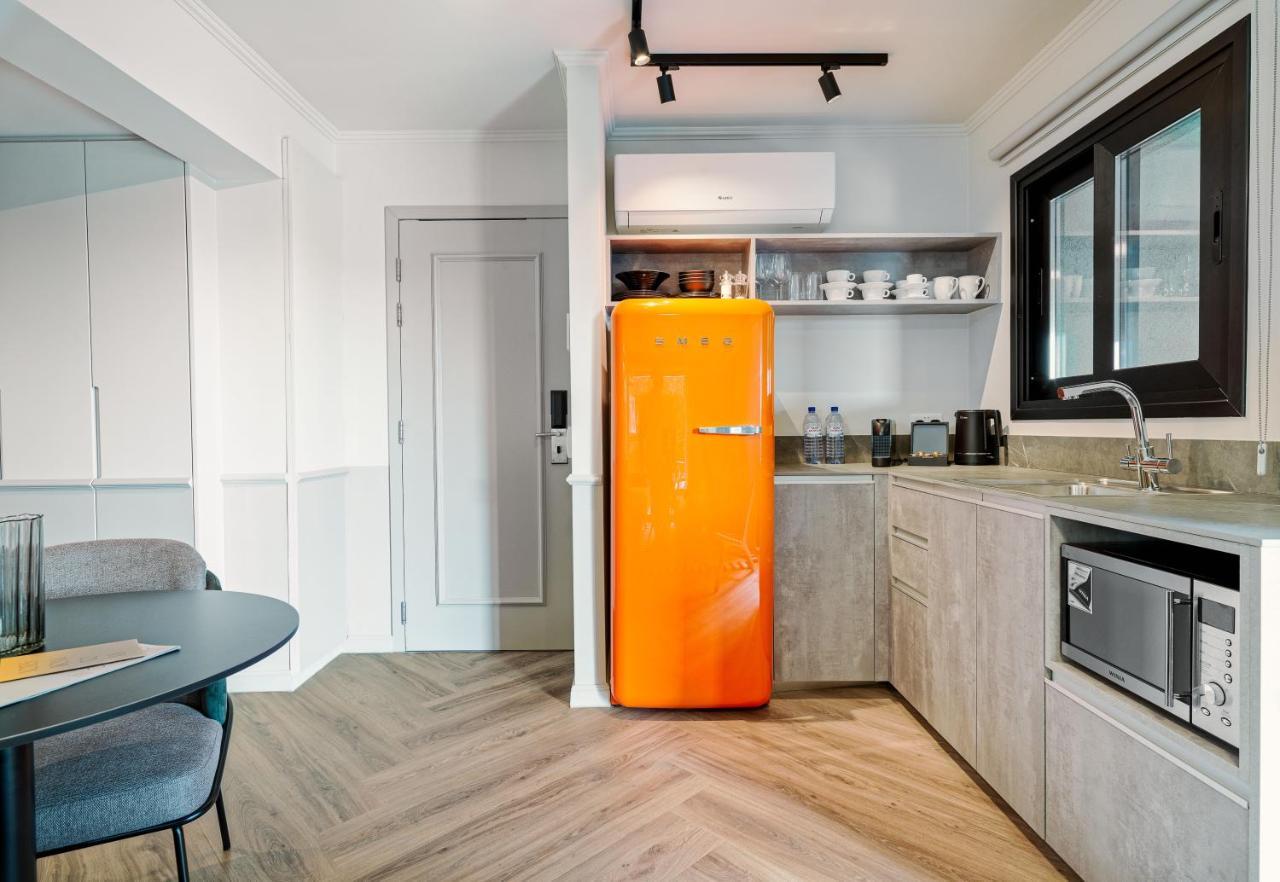 Liv The City Suites Adults Only Λάρνακα Εξωτερικό φωτογραφία
