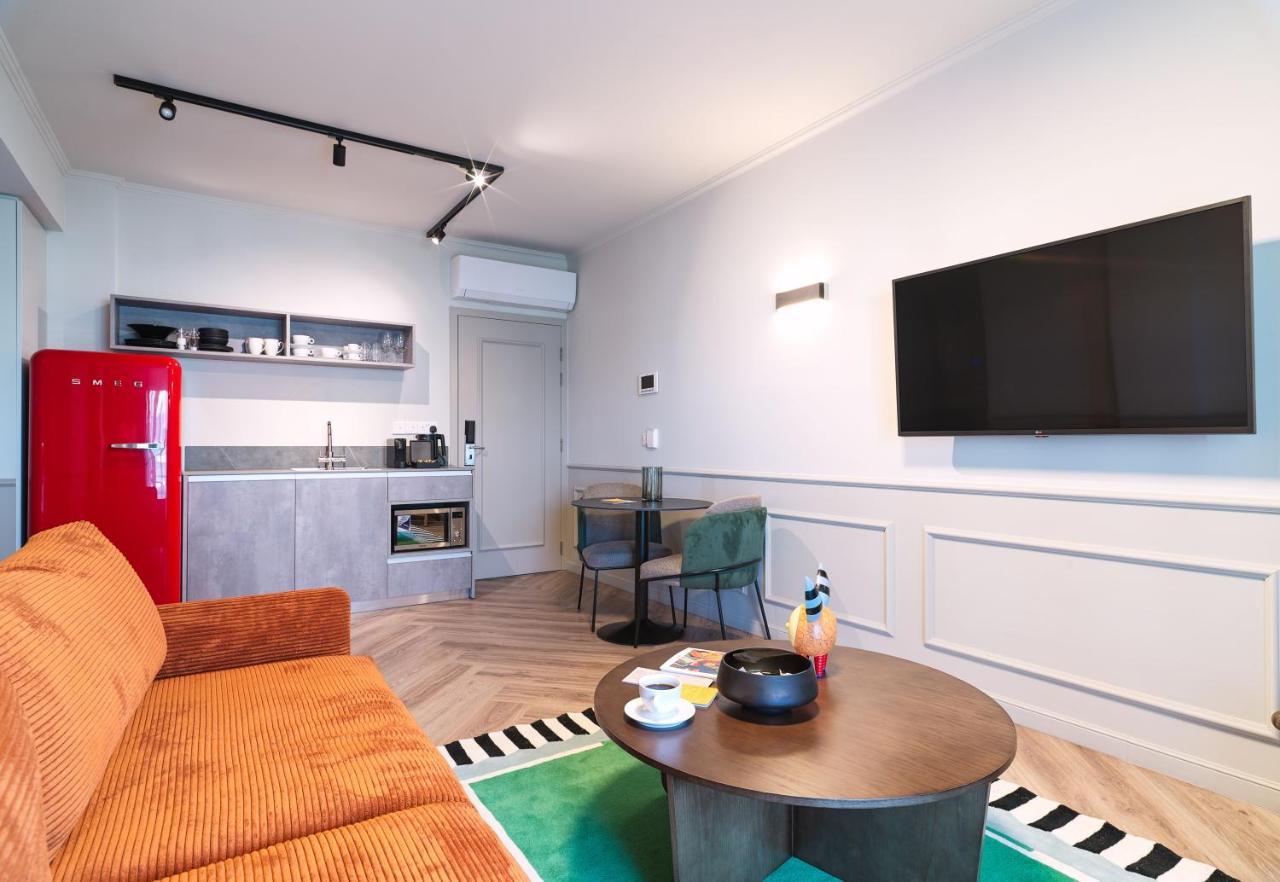 Liv The City Suites Adults Only Λάρνακα Εξωτερικό φωτογραφία