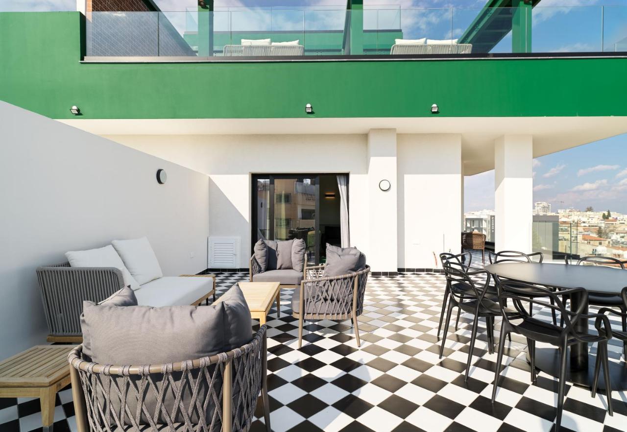 Liv The City Suites Adults Only Λάρνακα Εξωτερικό φωτογραφία