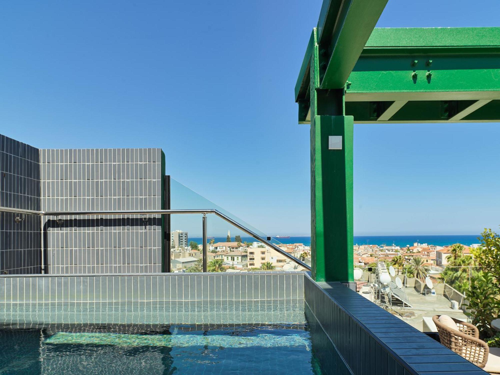 Liv The City Suites Adults Only Λάρνακα Εξωτερικό φωτογραφία